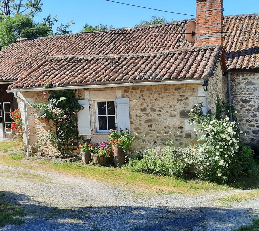 Menet Villa Montbron Dış mekan fotoğraf